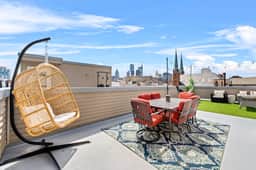 521 N. 11th St 1+2