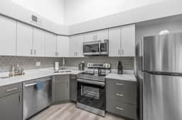 800 Callowhill 3+4