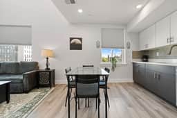 800 Callowhill 3