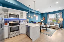 521 N. 11th Unit 2