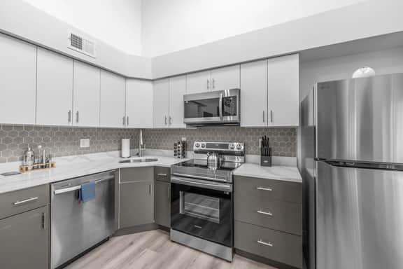800 Callowhill 3+4